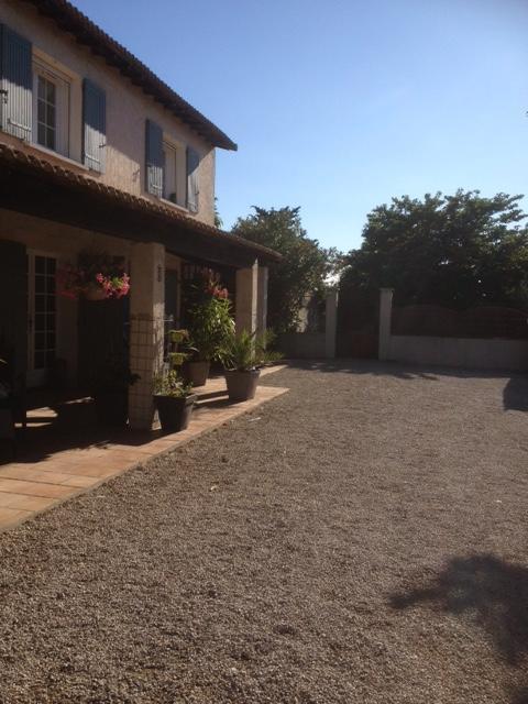 Mas Denis Apartment Arles Exterior photo