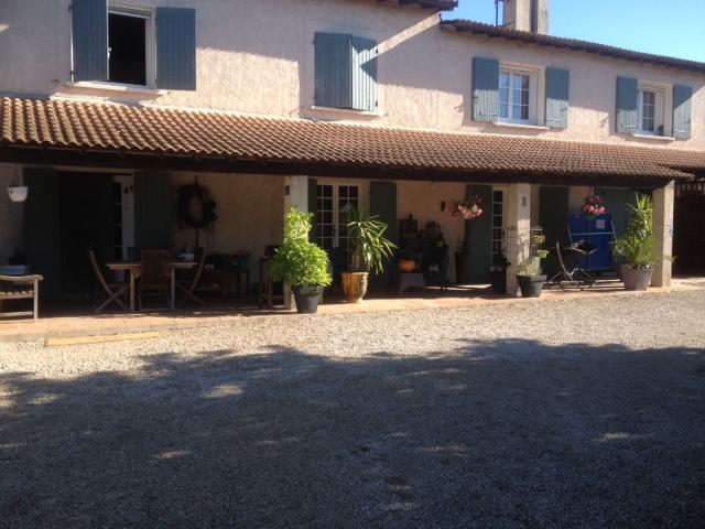 Mas Denis Apartment Arles Exterior photo